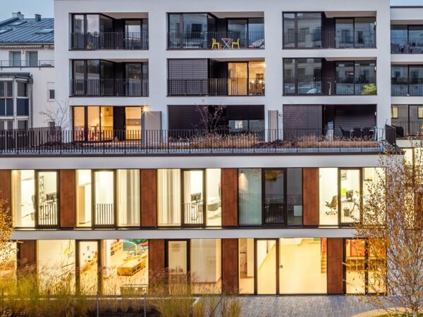 Can Smart Window Locks Lower Your Insurance? Exploring MACO’s Multipoint Locking Systems