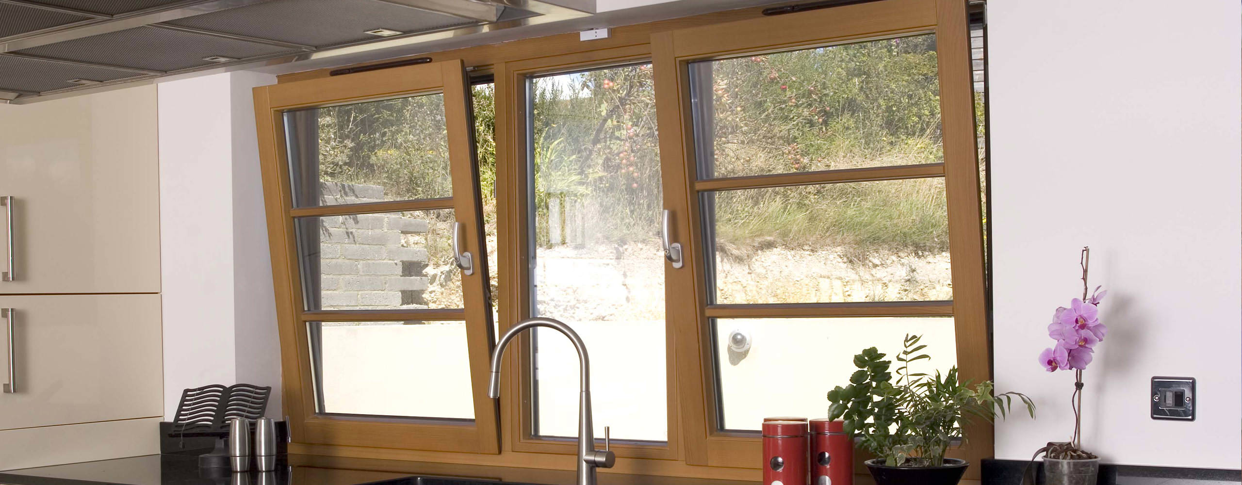 tilt and turn windows